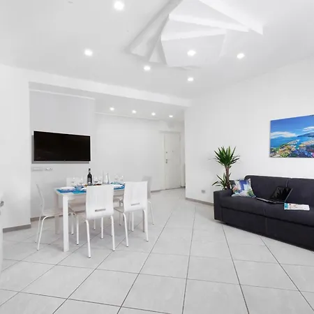 Lux Fabulous Sorento Apartamento